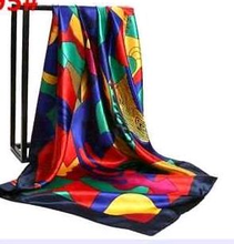 Charger l'image dans la galerie, Foulard LJS