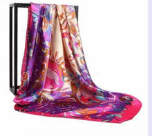 Charger l'image dans la galerie, Foulard LJS