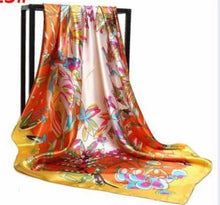 Charger l'image dans la galerie, Foulard LJS