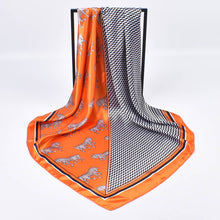 Charger l'image dans la galerie, Foulard LJS