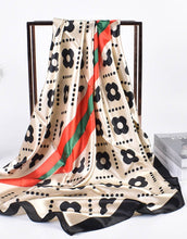 Charger l'image dans la galerie, Foulard LJS